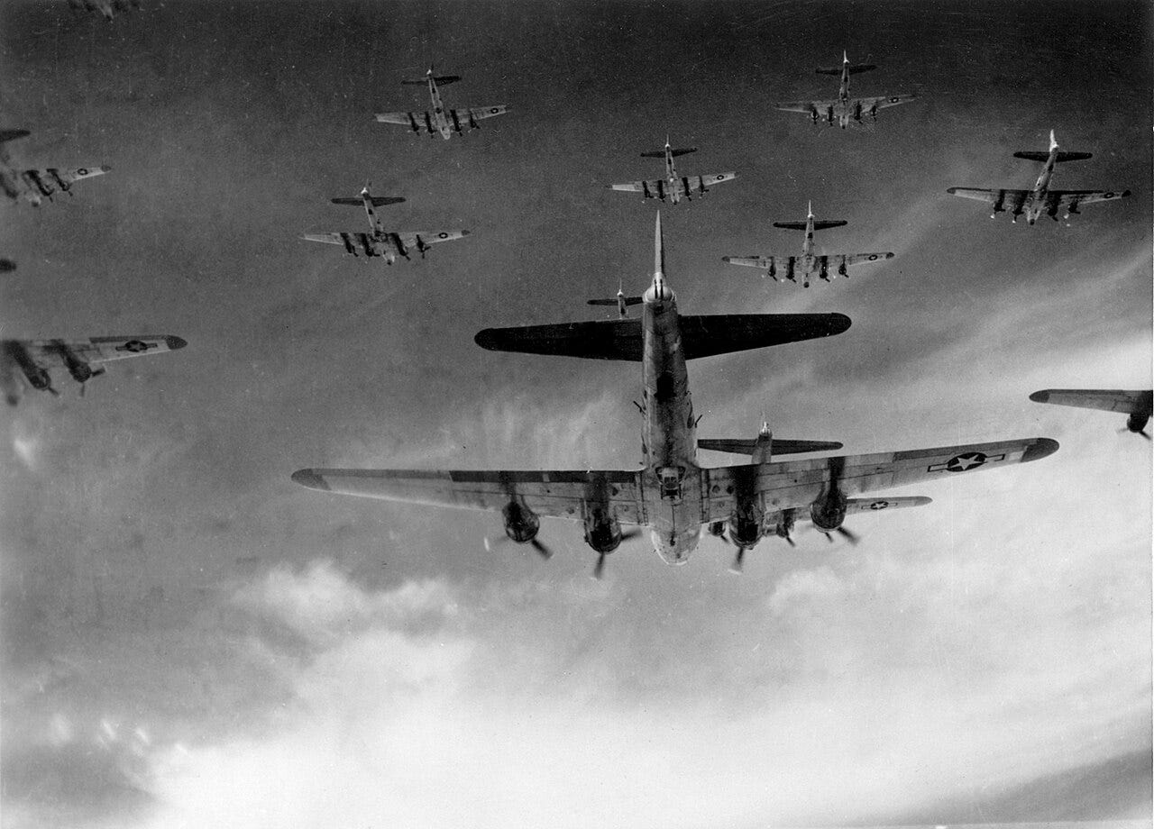 File:B-17 group in formation.jpg - Wikimedia Commons File:B-17 group in formation.jpg - Wikimedia Commons