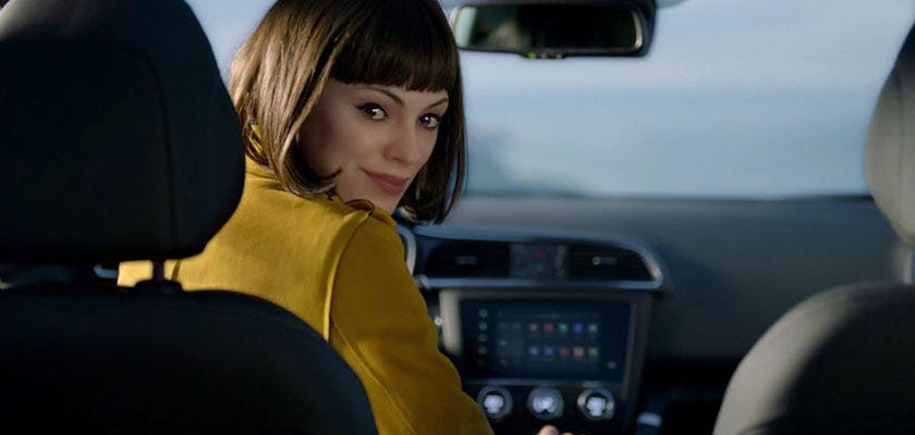 Meet Liv, The New Virtual Ambassador For Renault Kadjar, &quot;Escaping To Real&quot;