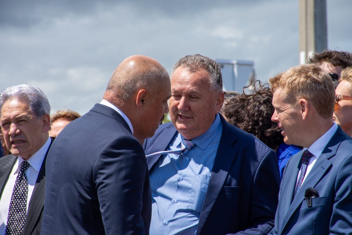 Shane Jones, Peeni Henare and Chris Hipkins discuss koha and speaking order. 