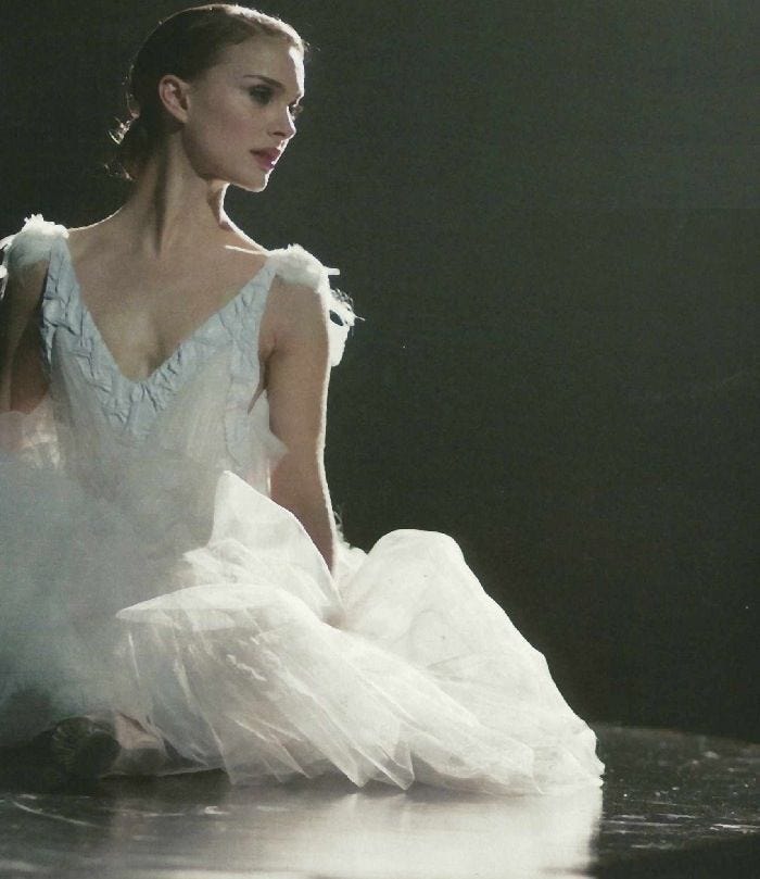 Black swan | Natalie portman black swan, Black swan movie, Black swan