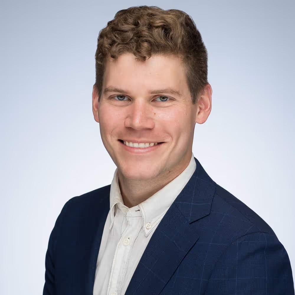 capitolaccountdc.com - Robert Schmidt - Why Almost Every Fintech is Thinking About a Bank Charter