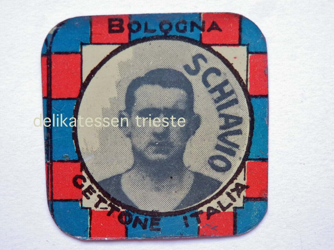Foto 1 di 2