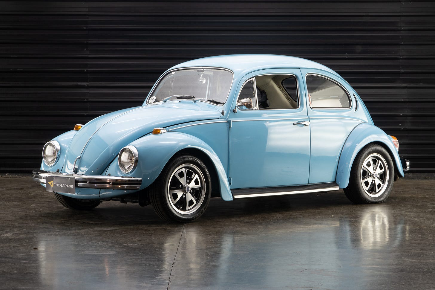 Foto de um fusca azul
