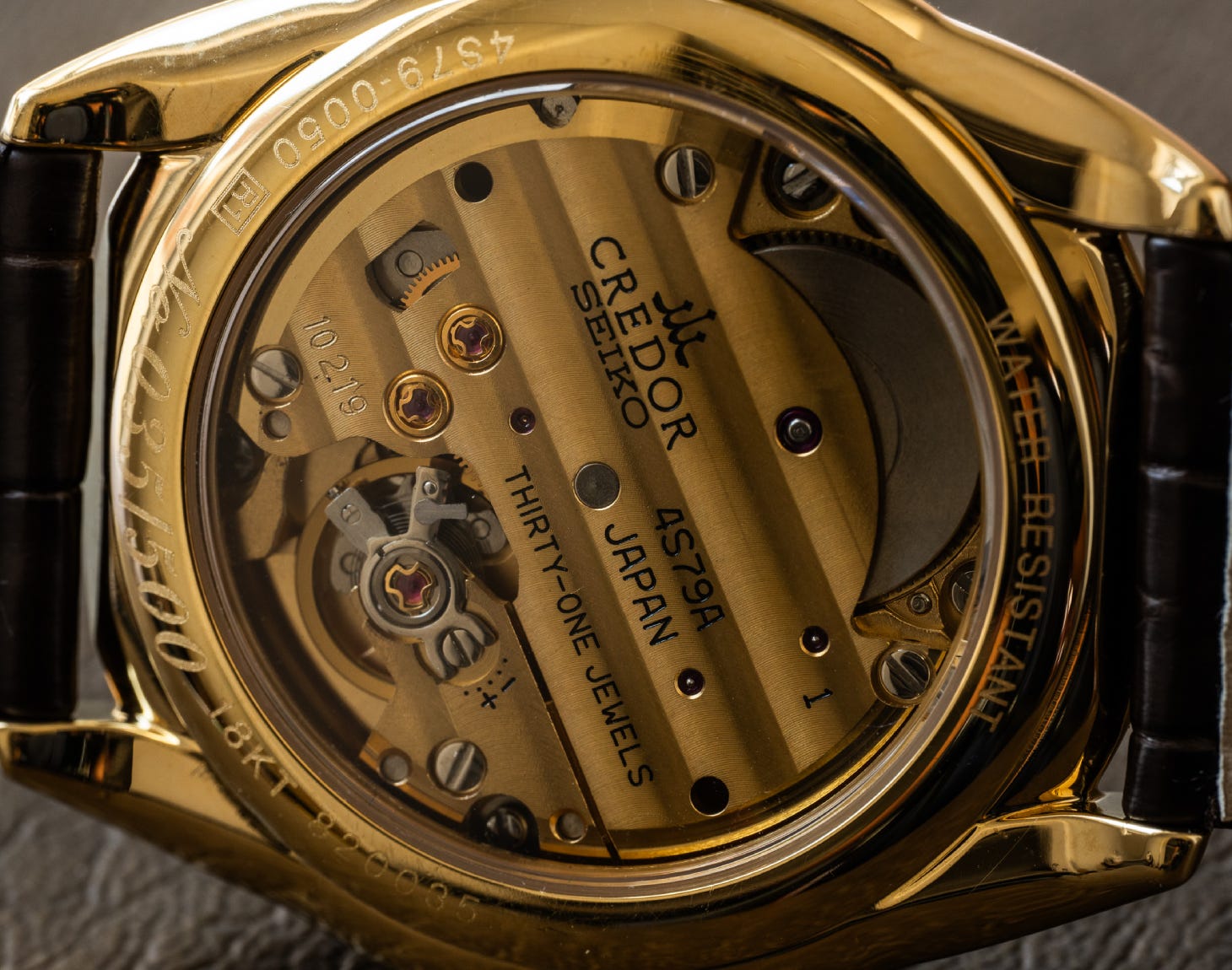 希少 CREDOR 18KT Japan's Only COSC-Certified Watch - Provenance