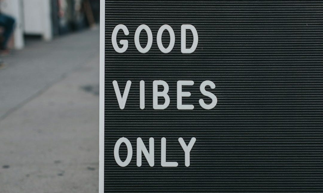 good vibes only text