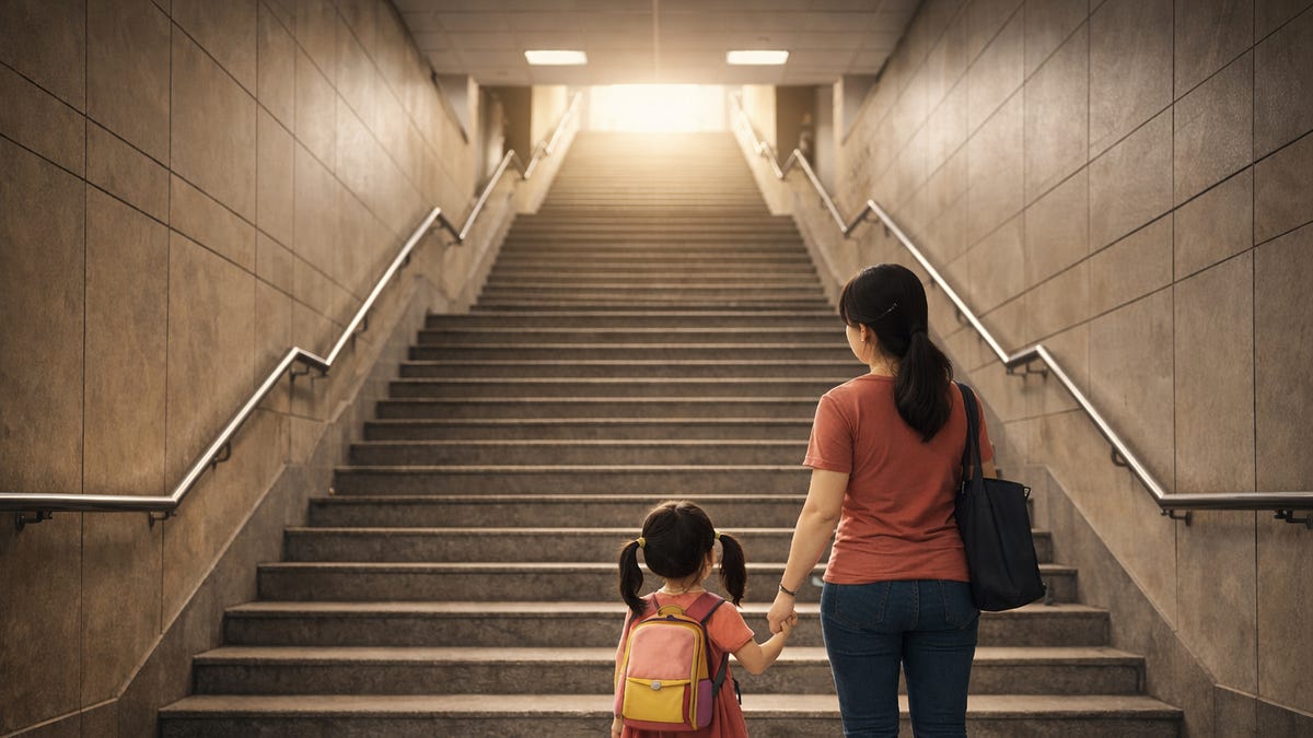 Re-centering Family Structure in Opportunity Insights’ Work on Intergenerational Mobility