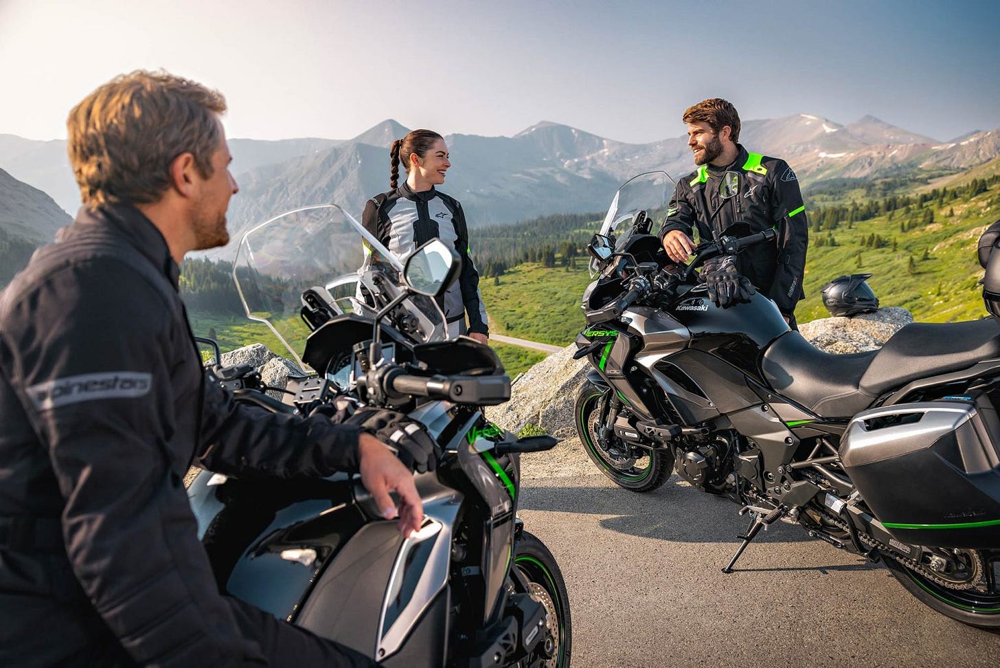 2026 Kawasaki Motorcycle Review Guides • Total Motorcycle