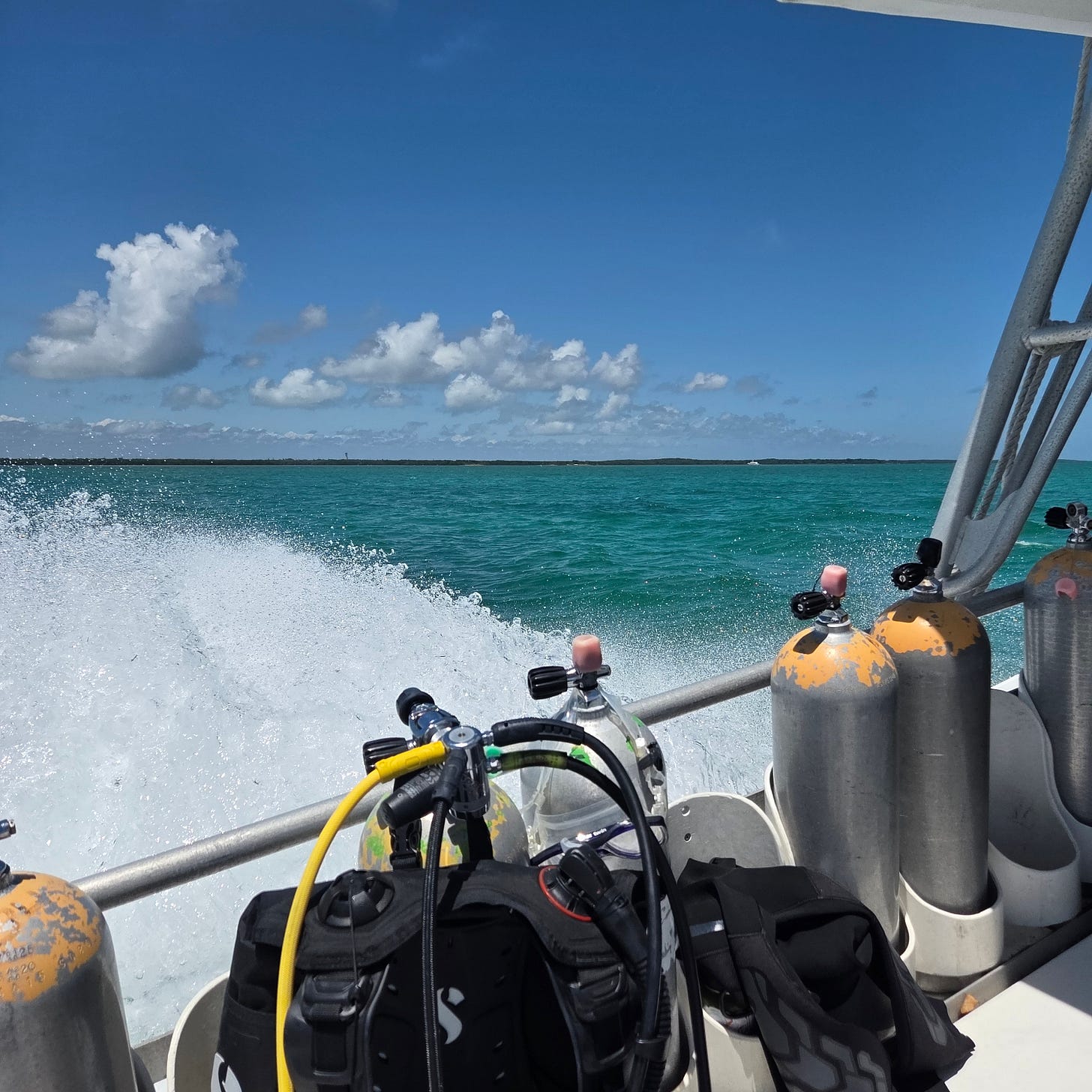 Dive boat Dive boat
