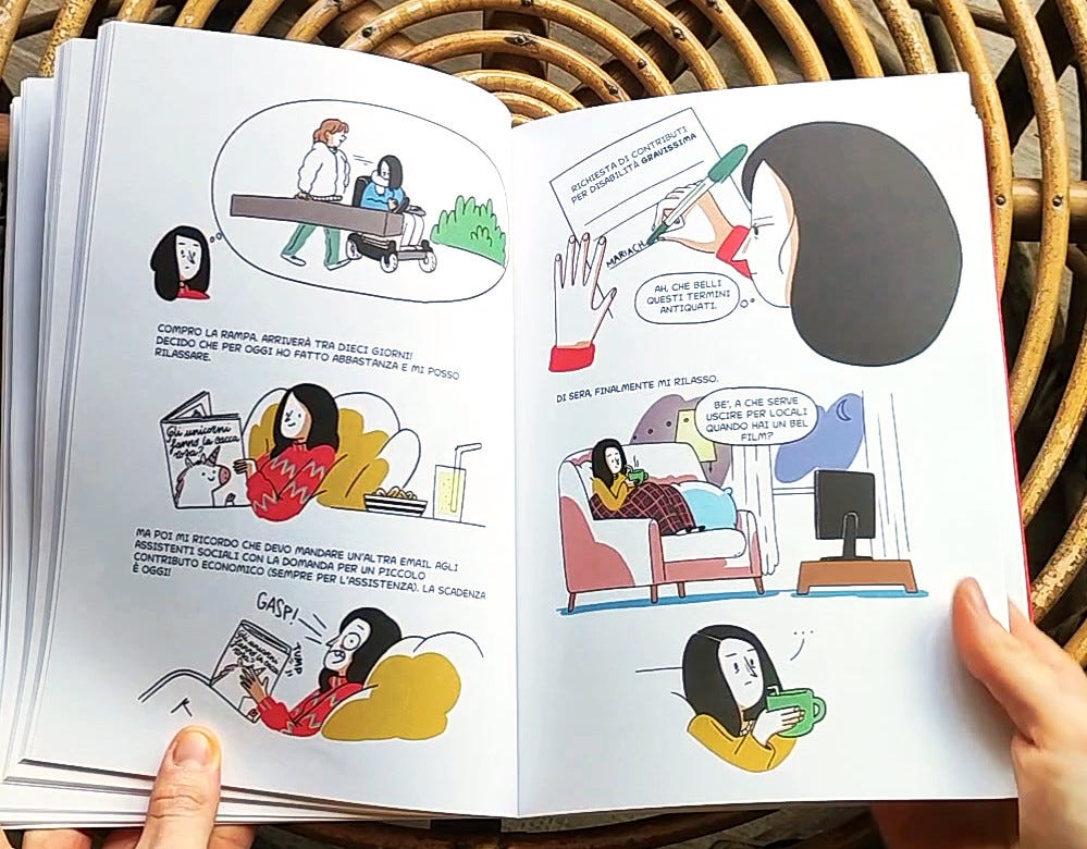 Una doppia pagina del libro in cui M.Chiara racconta una sua esperienza con il carico mentale della disabilità.