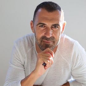 Carlos Pérez: Desentrañando el Ayuno Intermitente y la Crisis de Obesidad