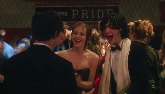 Emma Watson is all grown up as a burlesque dancer in new Perks of Being a  Wallflower trailer | Daily Mail Online