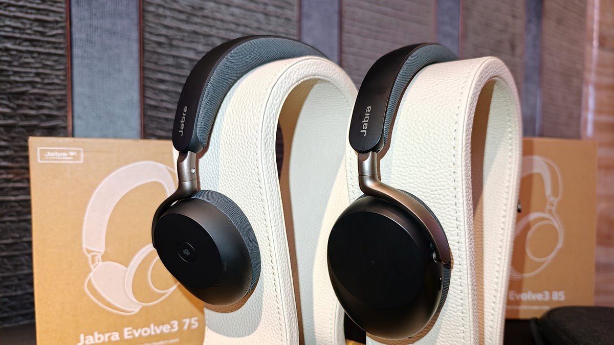 Jabra's Evolve3 headphones ditch the boom mic in favour of neural