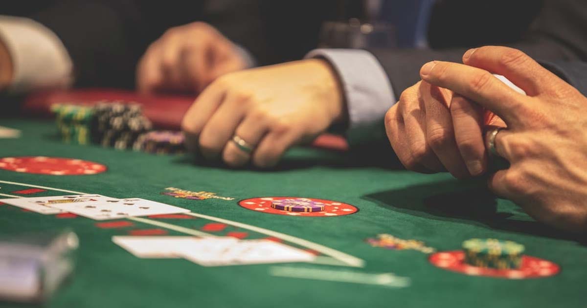 The Deal on Dealers: How to get a Job as a Dealer in Las Vegas?