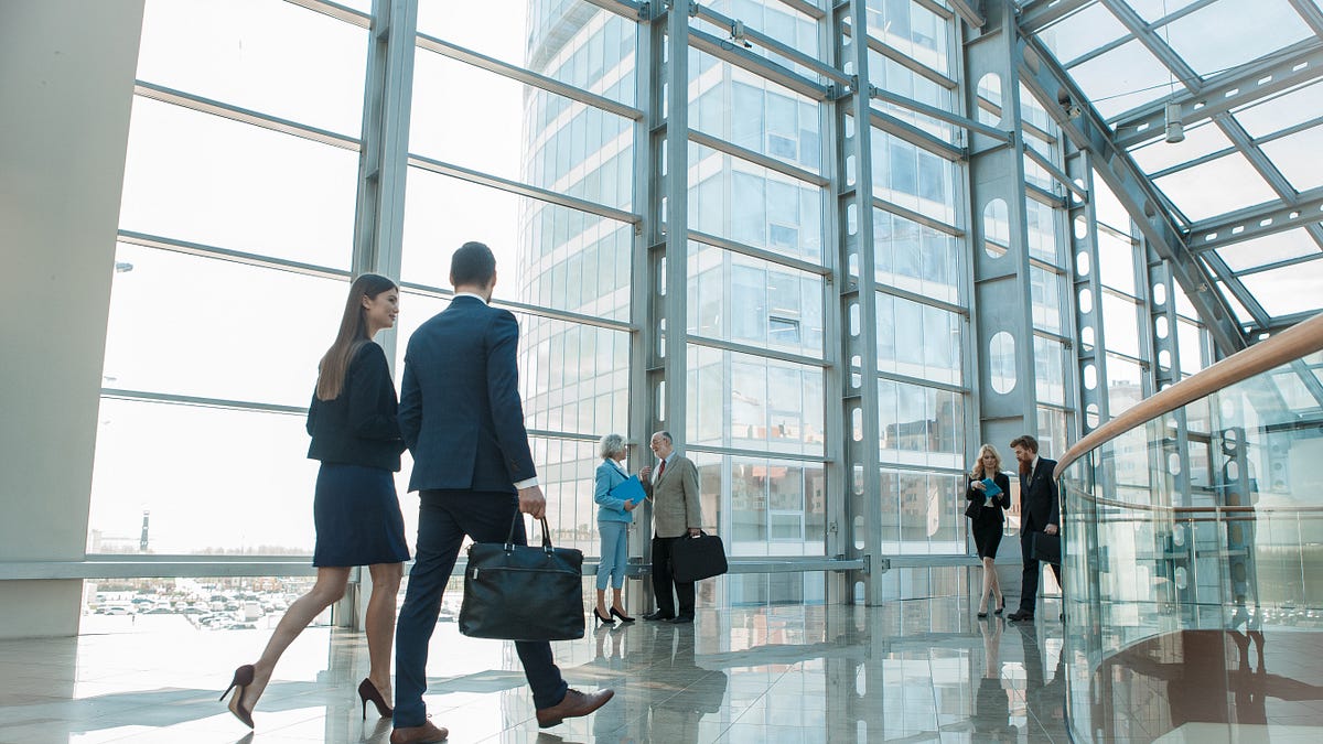 Elevating Client Experience in the Commercial Real Estate Industry Requires More than Just Technology