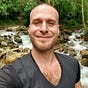 Johnathon Lang's avatar
