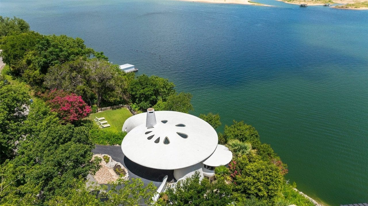 The 1979 Sand Dollar House by by John Covert Watson