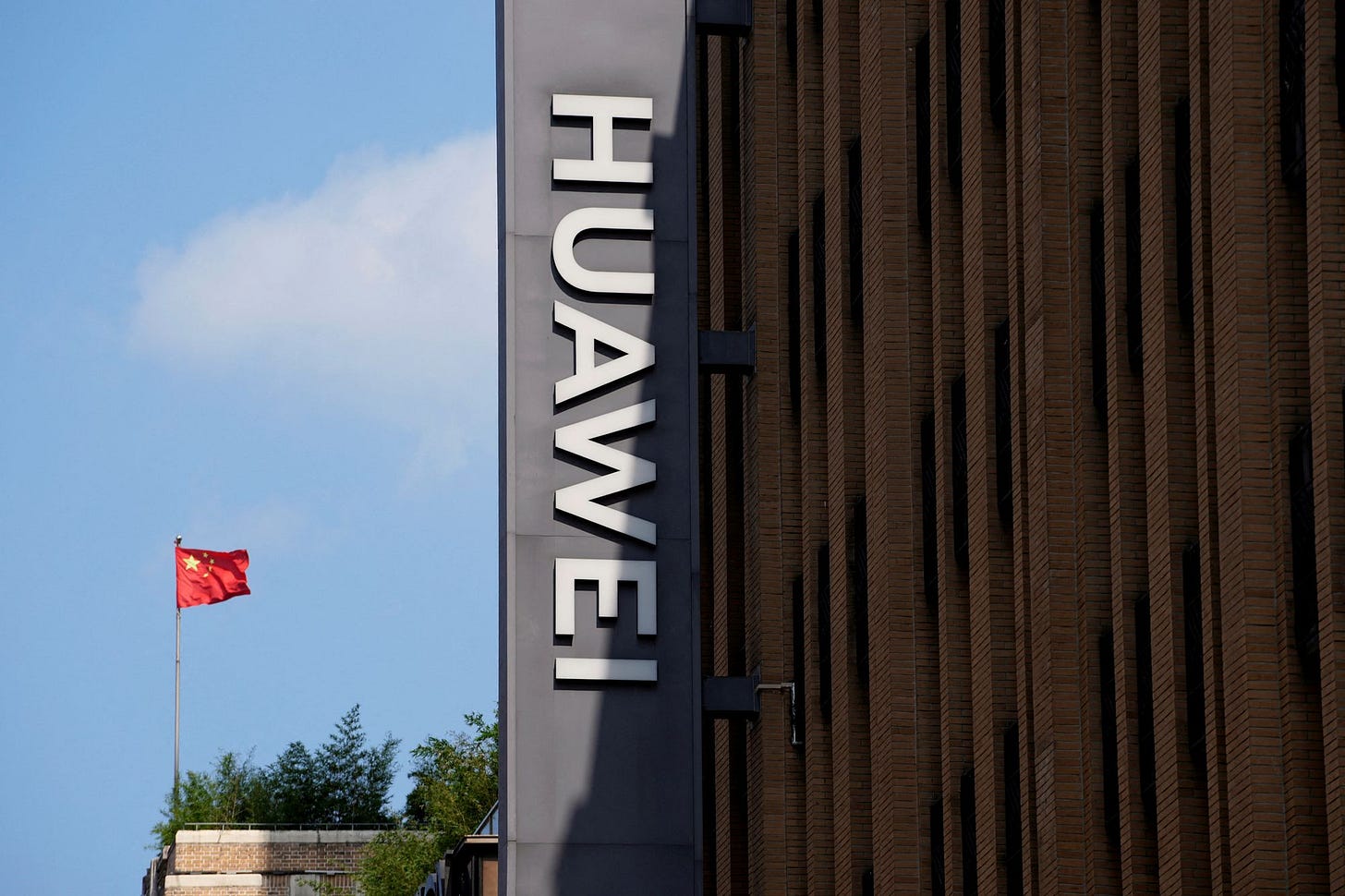 Huawei's Ascend 910B is up for challenging Nvidia's A100 Huawei's Ascend 910B is up for challenging Nvidia's A100
