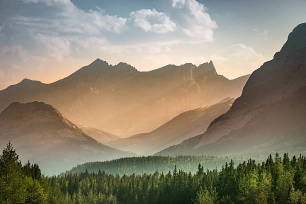 21,023,700+ Landscape Stock Photos, Pictures & Royalty-Free ...