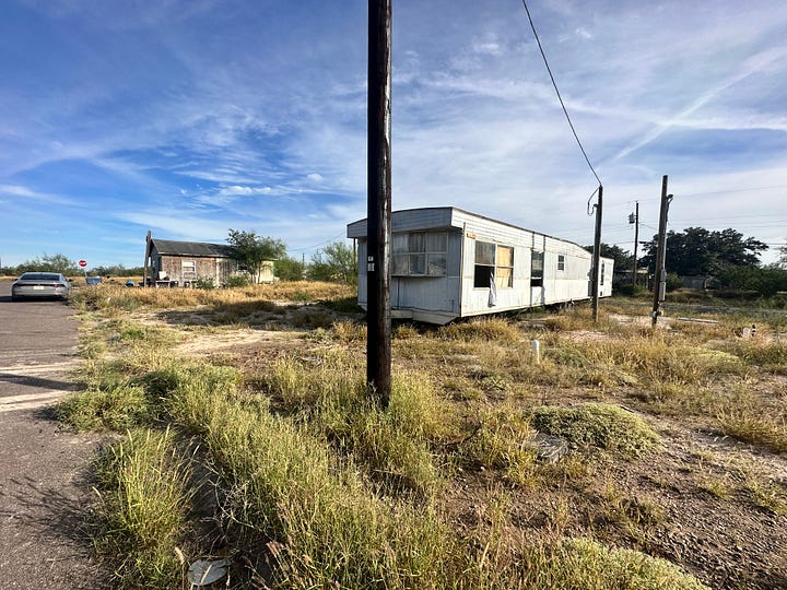 Mobile Home /w Land