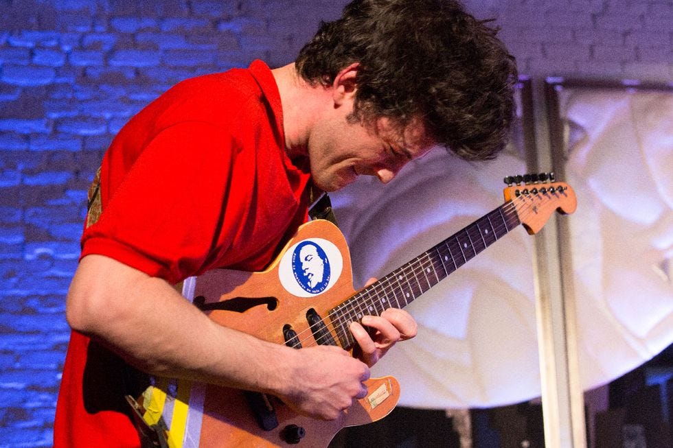 Brandon Seabrook's Noisy Journey - Premier Guitar Brandon Seabrook's Noisy Journey - Premier Guitar