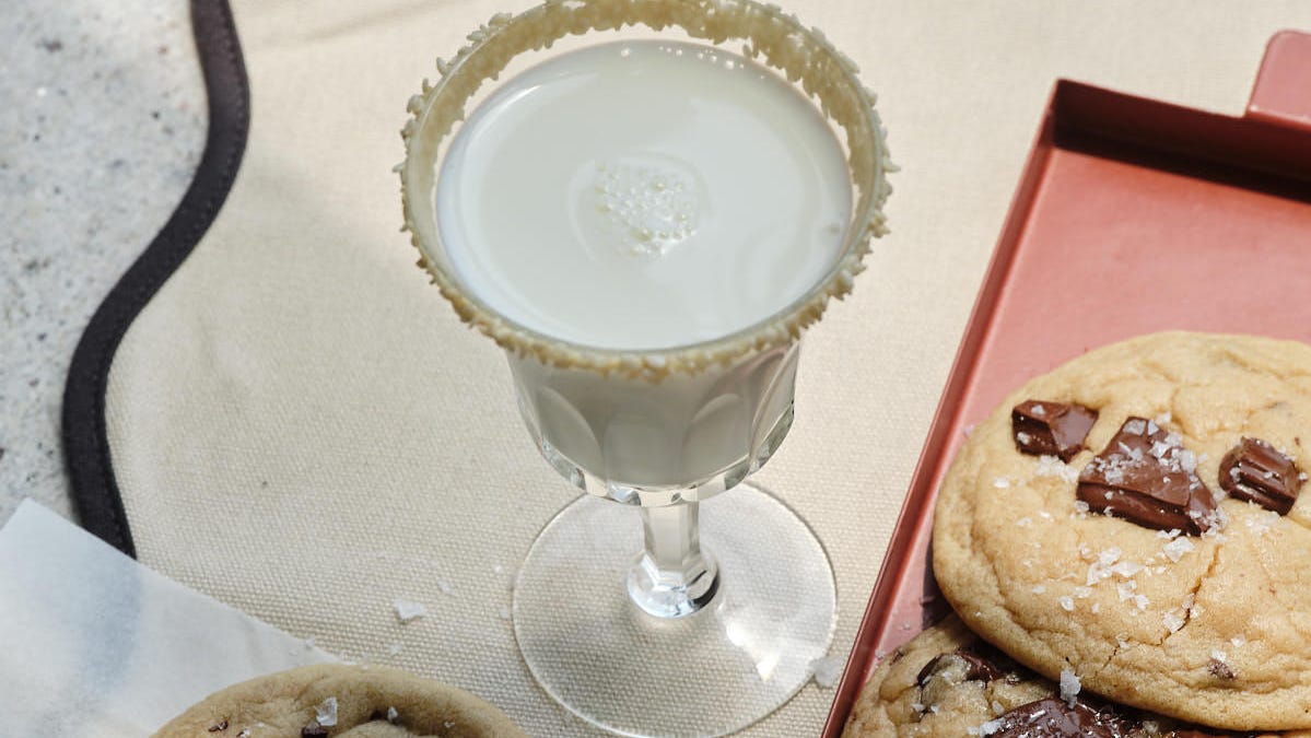 sneak peek recipe from cookie club! - mallory oniki