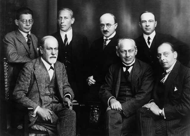 File:Freud and other psychoanalysts 1922.jpg File:Freud and other psychoanalysts 1922.jpg