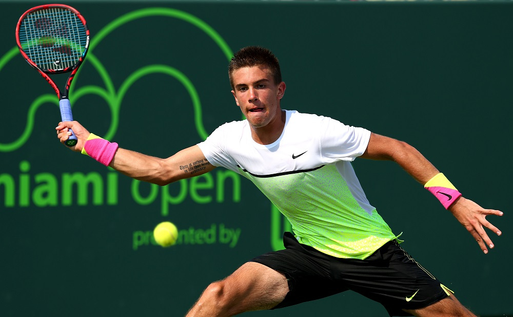 borna coric spread open bulge tennis games borna coric spread open bulge tennis games