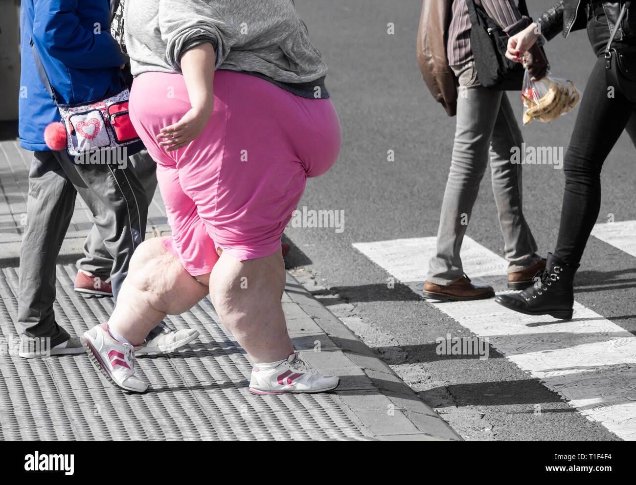 Obese woman -Fotos und -Bildmaterial in hoher Auflösung – Alamy