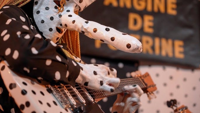De paseo por el siglo del ruido #3: microtonos, chatarra y muebles