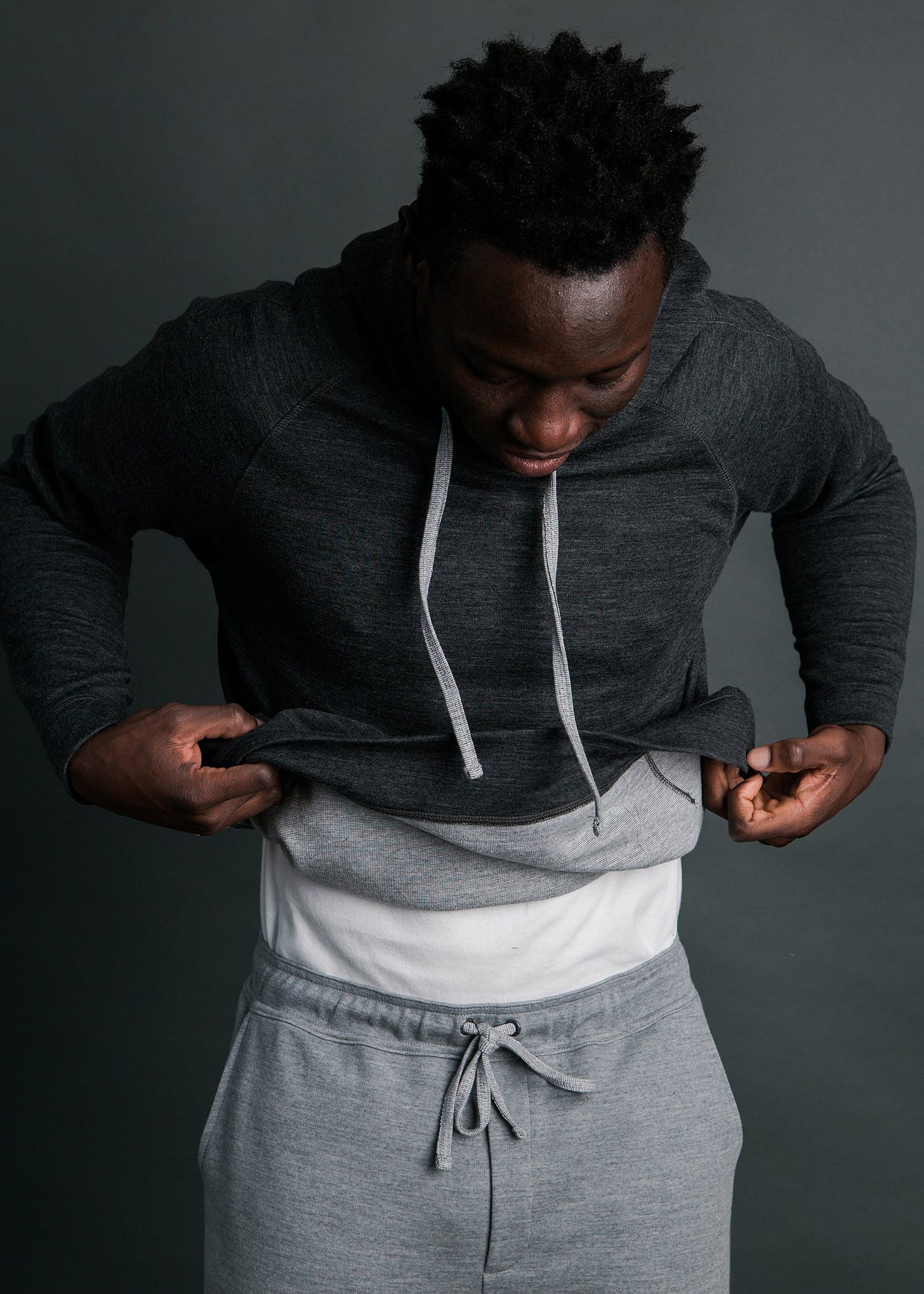 Pullover_Charcoal2_1728x.jpg