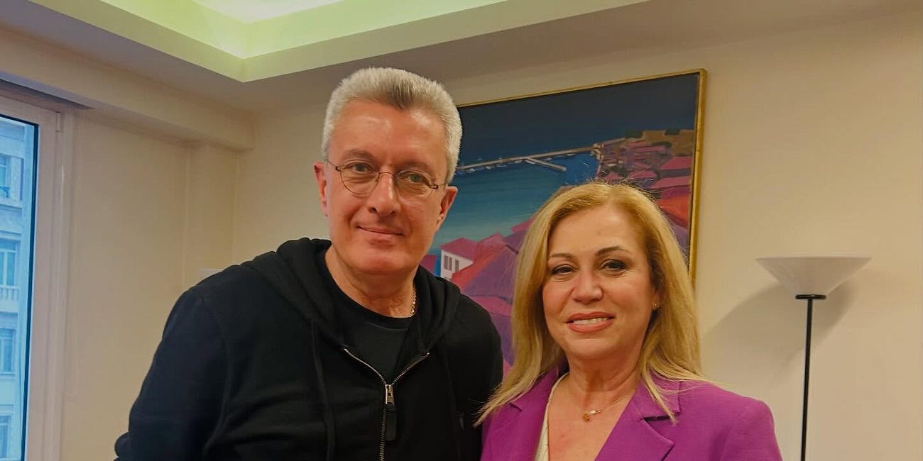 Oι προπαγανδιστικοί λεκέδες της παραπληροφόρησης από τους συστημικούς λακέδες των ΜΜΕ