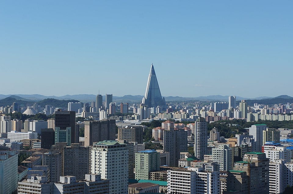 File:Pyongyang City - Ryugyong Hotel in Background (13913572409).jpg