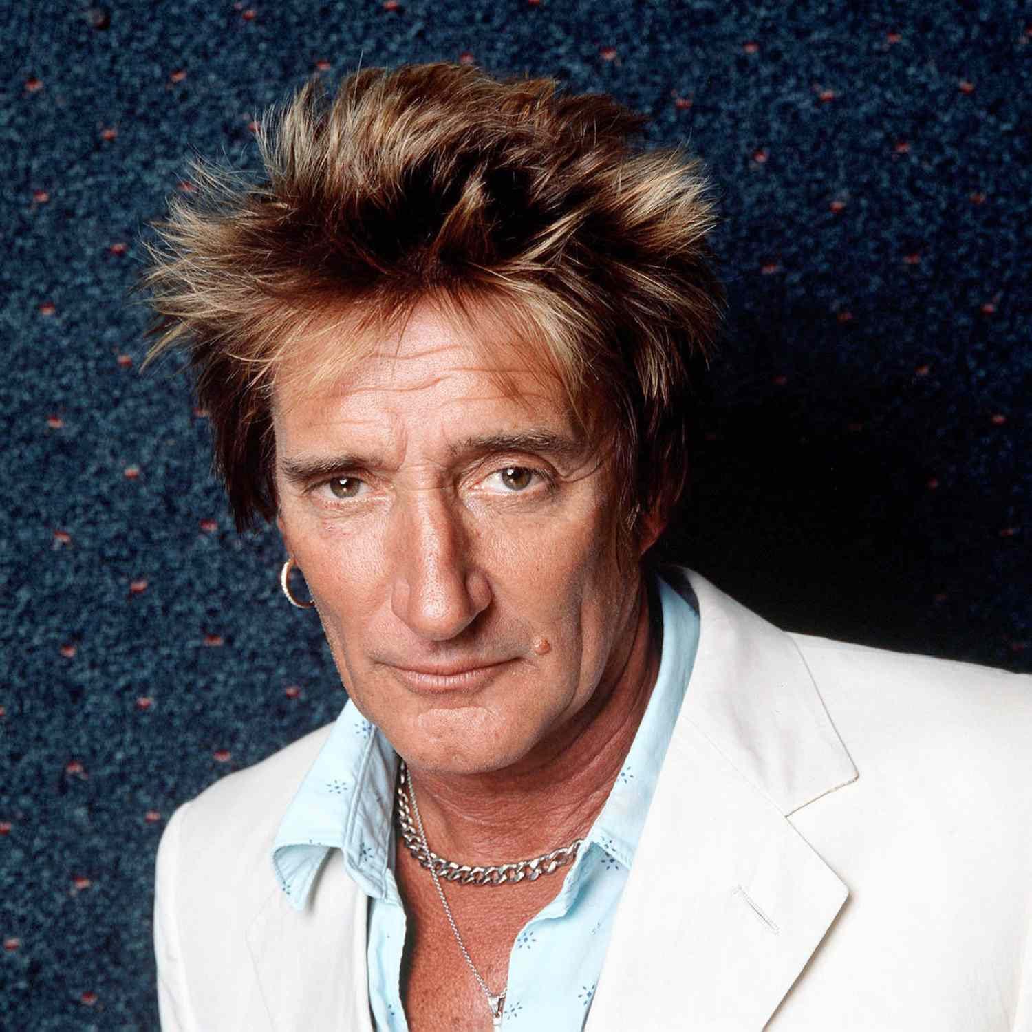 The Timeless Tunes: Rod Stewart's Top 10 Iconic Songs