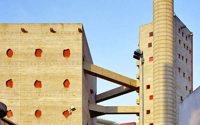 SESC Pompeia de Lina Bo Bardi