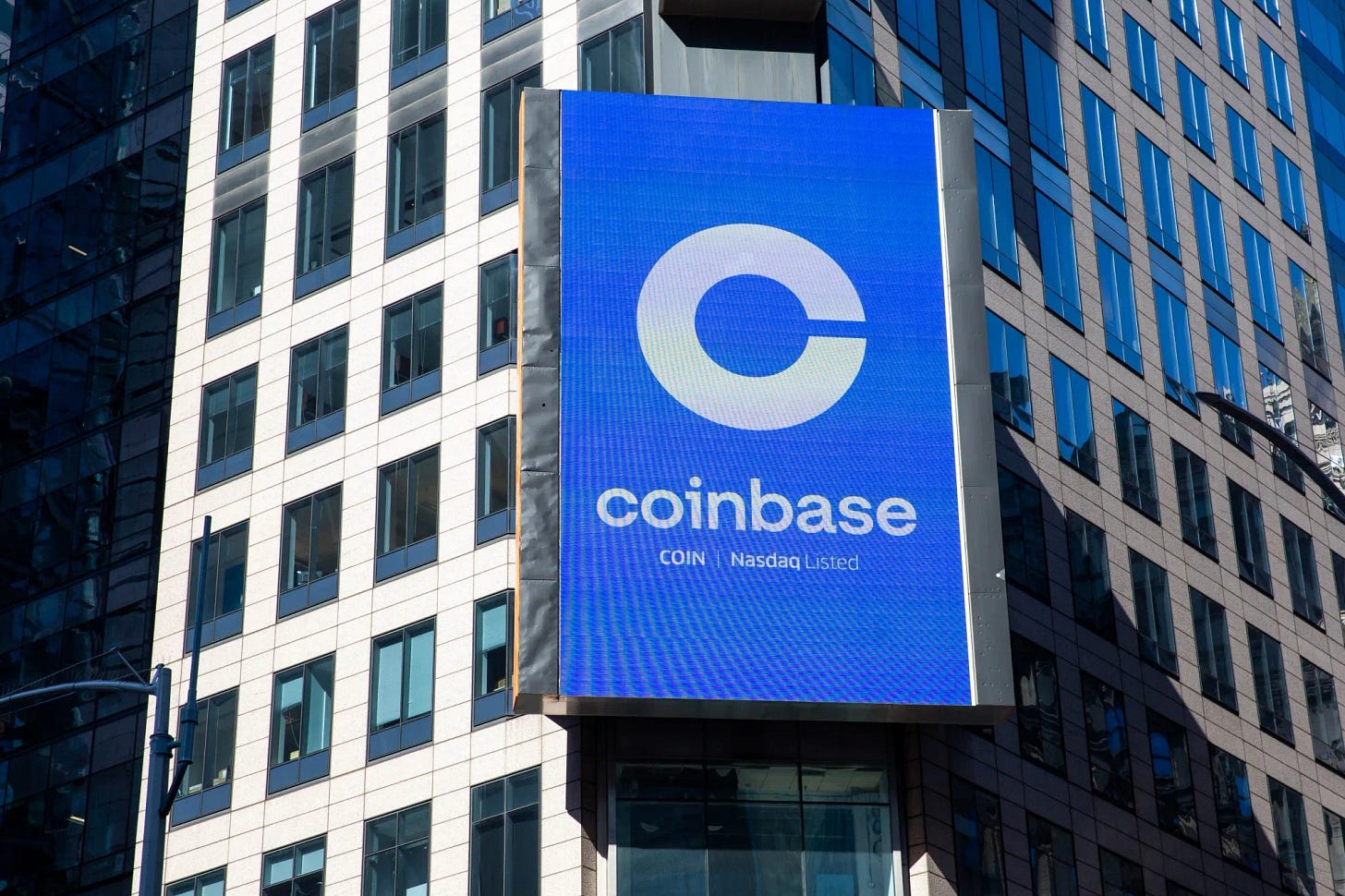Crypto Stocks Show Why They're Among the Riskiest of Risk Assets - Bloomberg