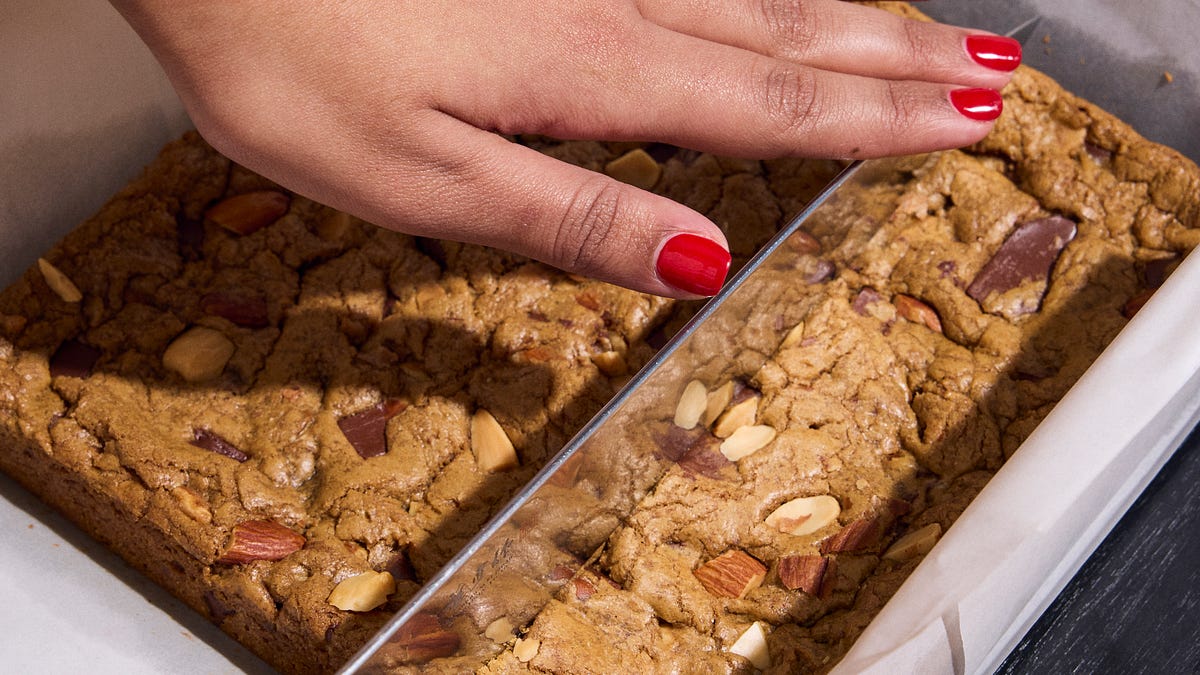 ALMOND MOCHA BLONDIES - ZAYNAB ISSA