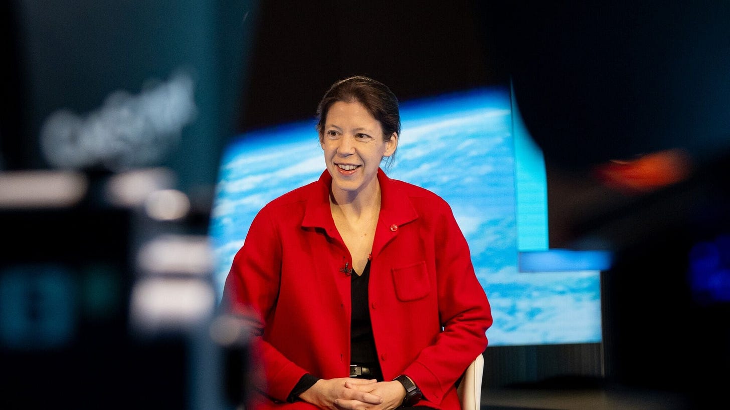 European Startup Wins French, German Support to Build Spaceship