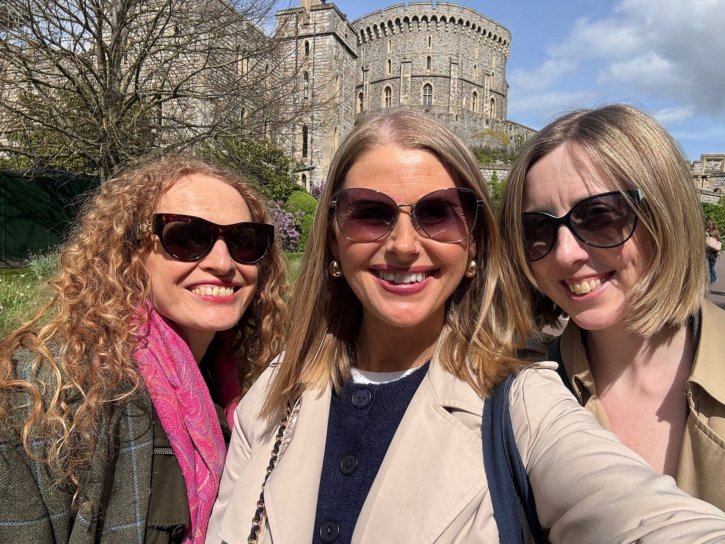Three historians in front of Windsor Castle - Kate Williams, Nicola Tallis and Joanne Paul