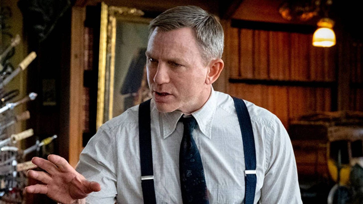 Knives Out: Daniel Craig Doesn't Think Benoit Blanc Needs an ...