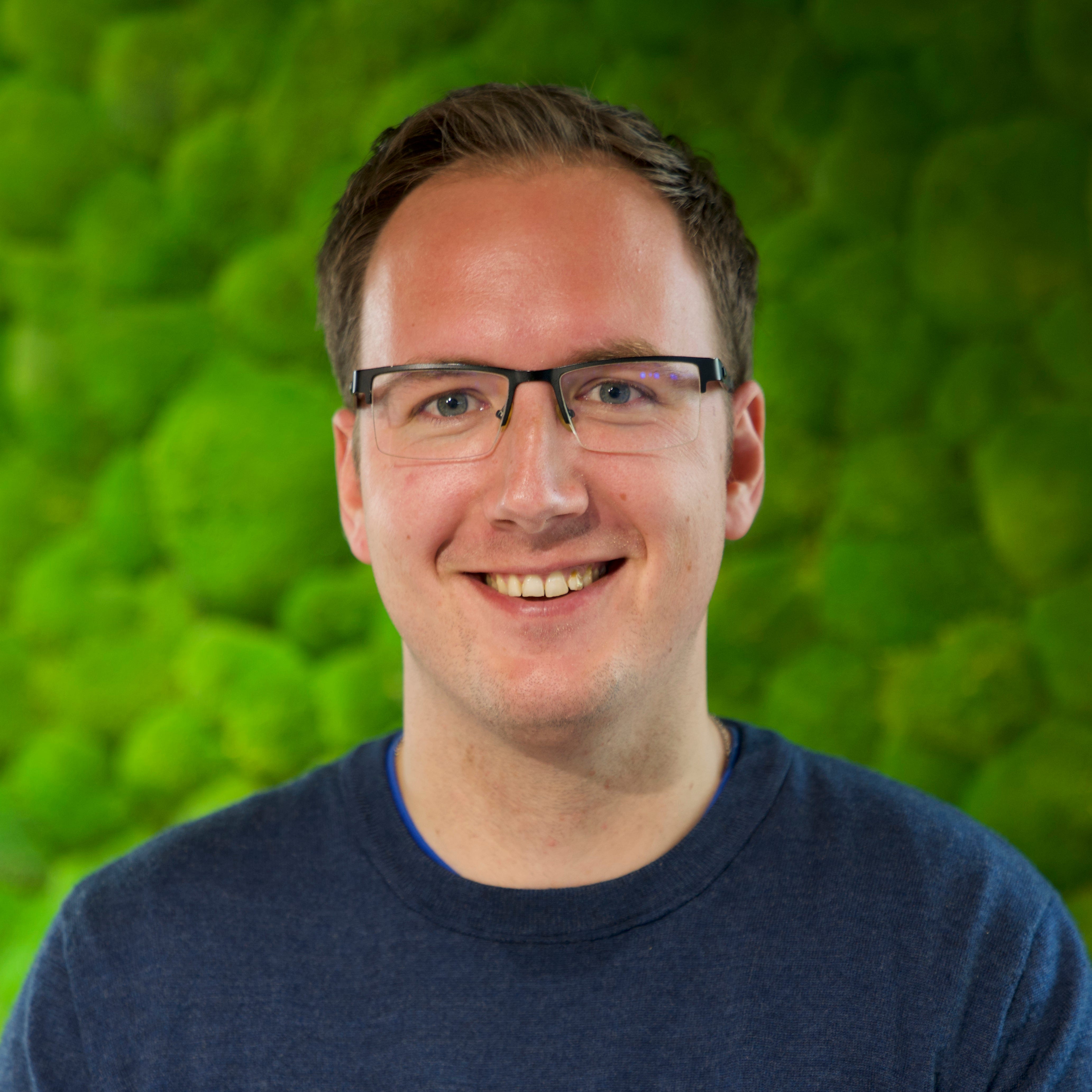 Substack profile picture for @broom