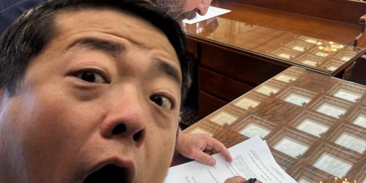 Arrest Warrants Signed for Insurrectionist TX Democrats