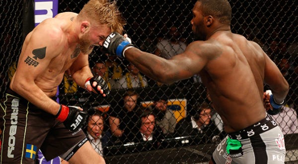 anthony johnson slams alexander gustafsson in head ufc fight night stockholm 2015 anthony johnson slams alexander gustafsson in head ufc fight night stockholm 2015