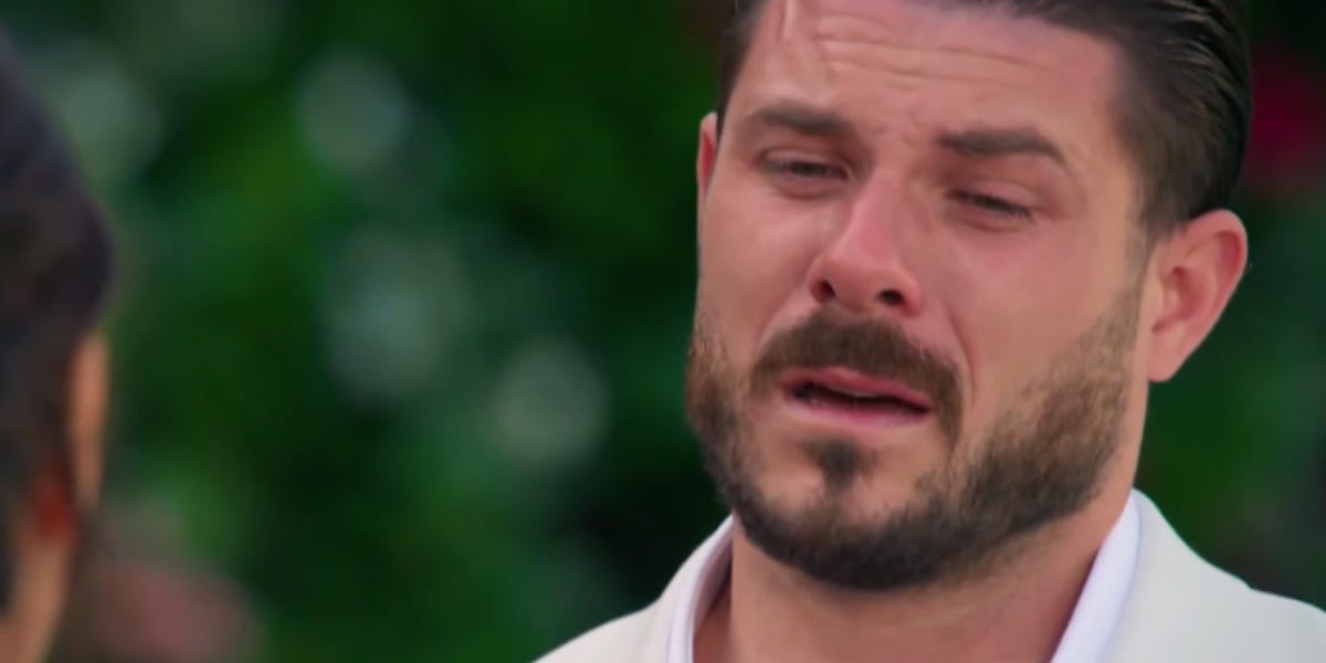 Paul cries at MAFS final vows.