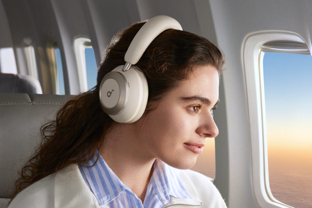 Anker Soundcore Space One Pro headphones product shot. Anker Soundcore Space One Pro headphones product shot.