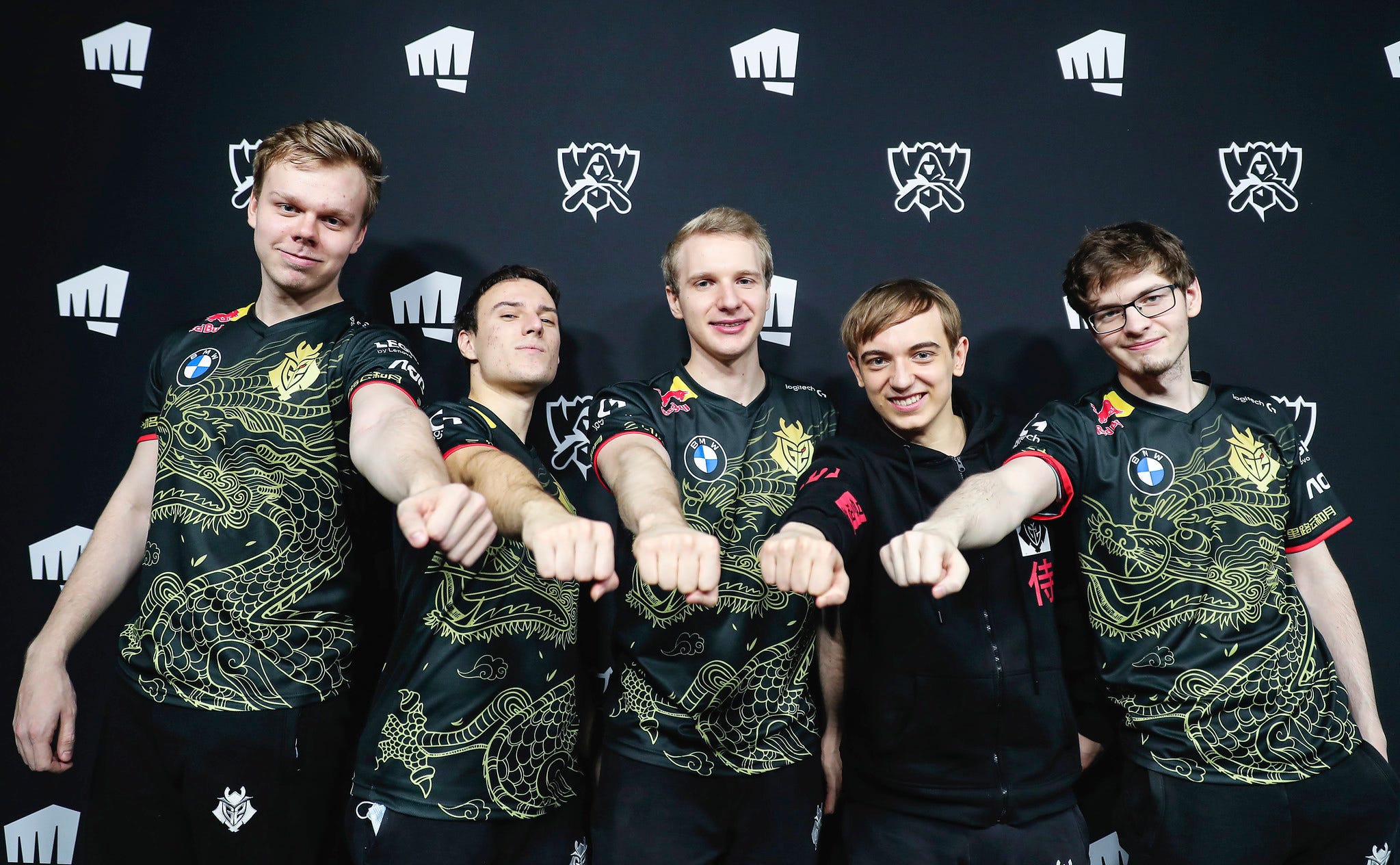 week 1 is a wrap 🧡🖤 @fnatic.lol #leagueoflegends #lolesports #lec  #esports #gaming #progaming #leagueoflegendsespañol #fnatic #alwaysfnatic, image size:2047x1264