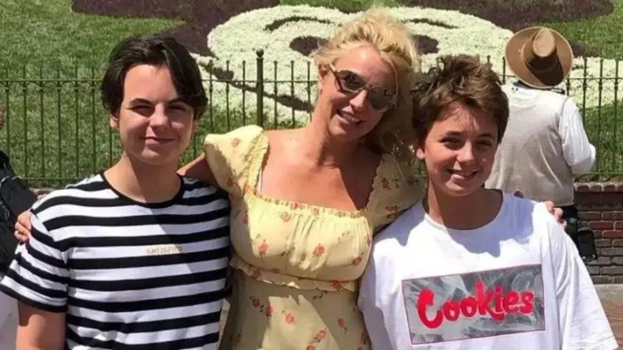 image of Britney Spears image of Britney Spears