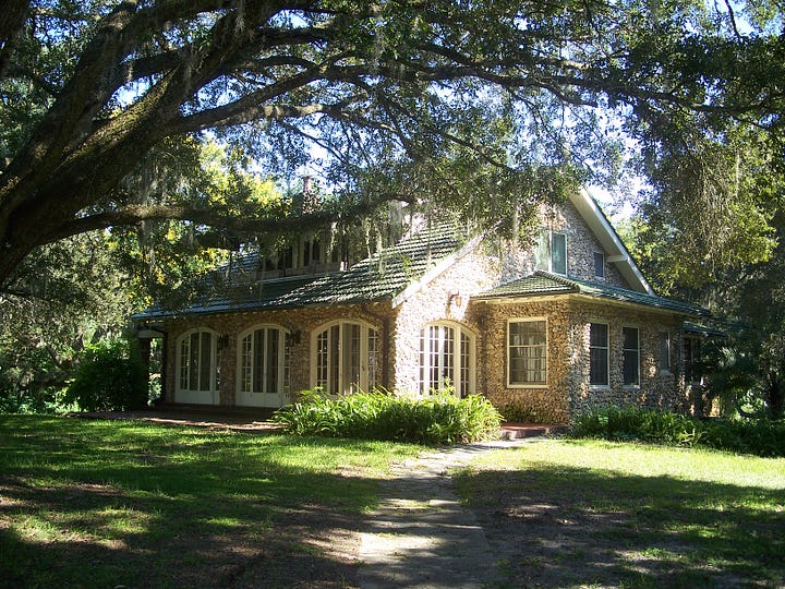 Ocala Florida Historic District:11th Ave looking north. Historic District: Taylor 'Rock' House| Images Ebyabe