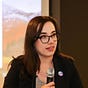 Larissa Schiavo's avatar