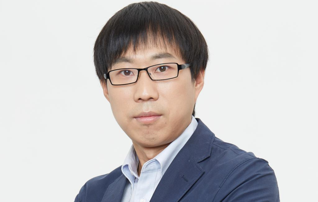 Veteran commmentator slams Chinese media's meaningless "transformation"