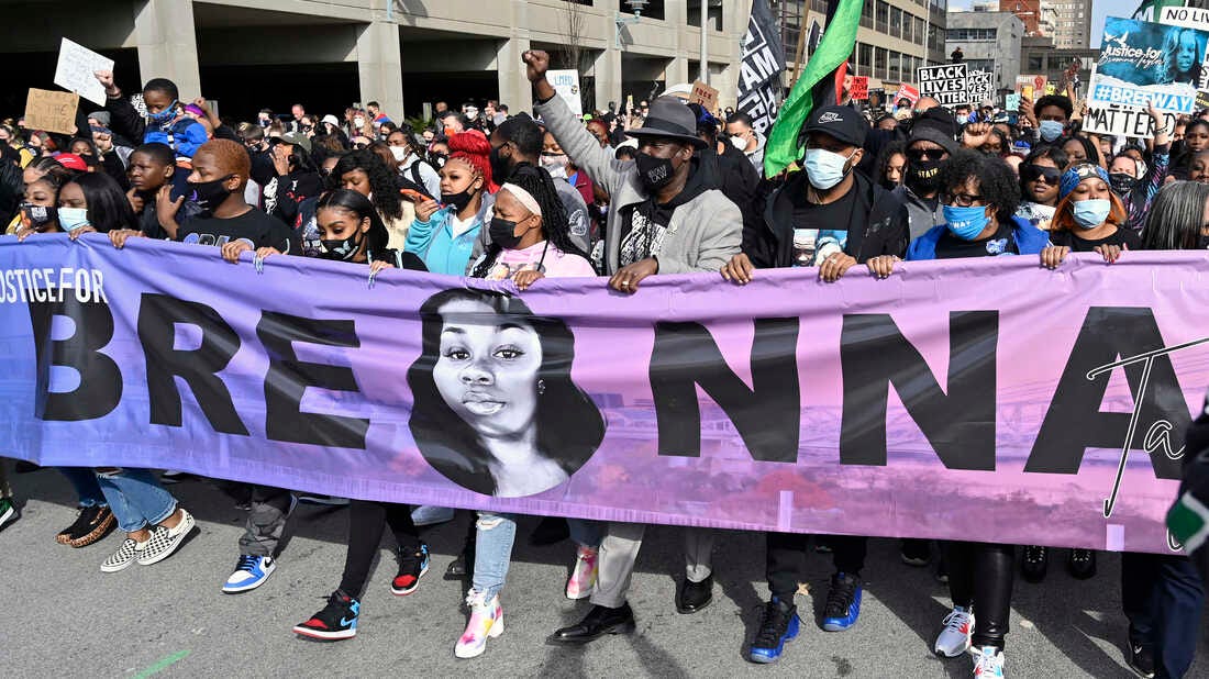 Breonna Taylor Anniversary: In Louisville, Hundreds Gather To Demand  Justice : NPR